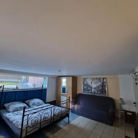 Yiggdrasil Apartment
